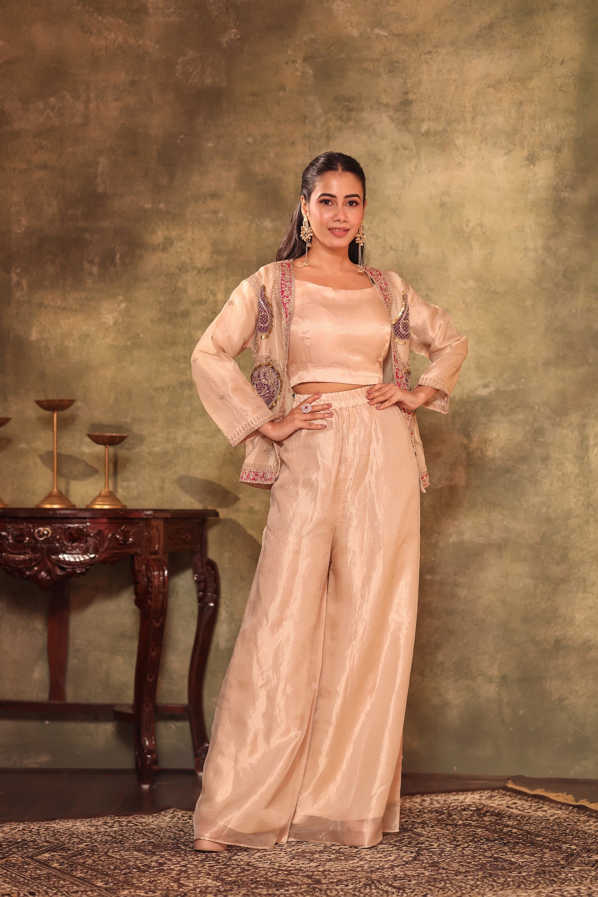 Golden Pink Tissue Three-Piece Set
